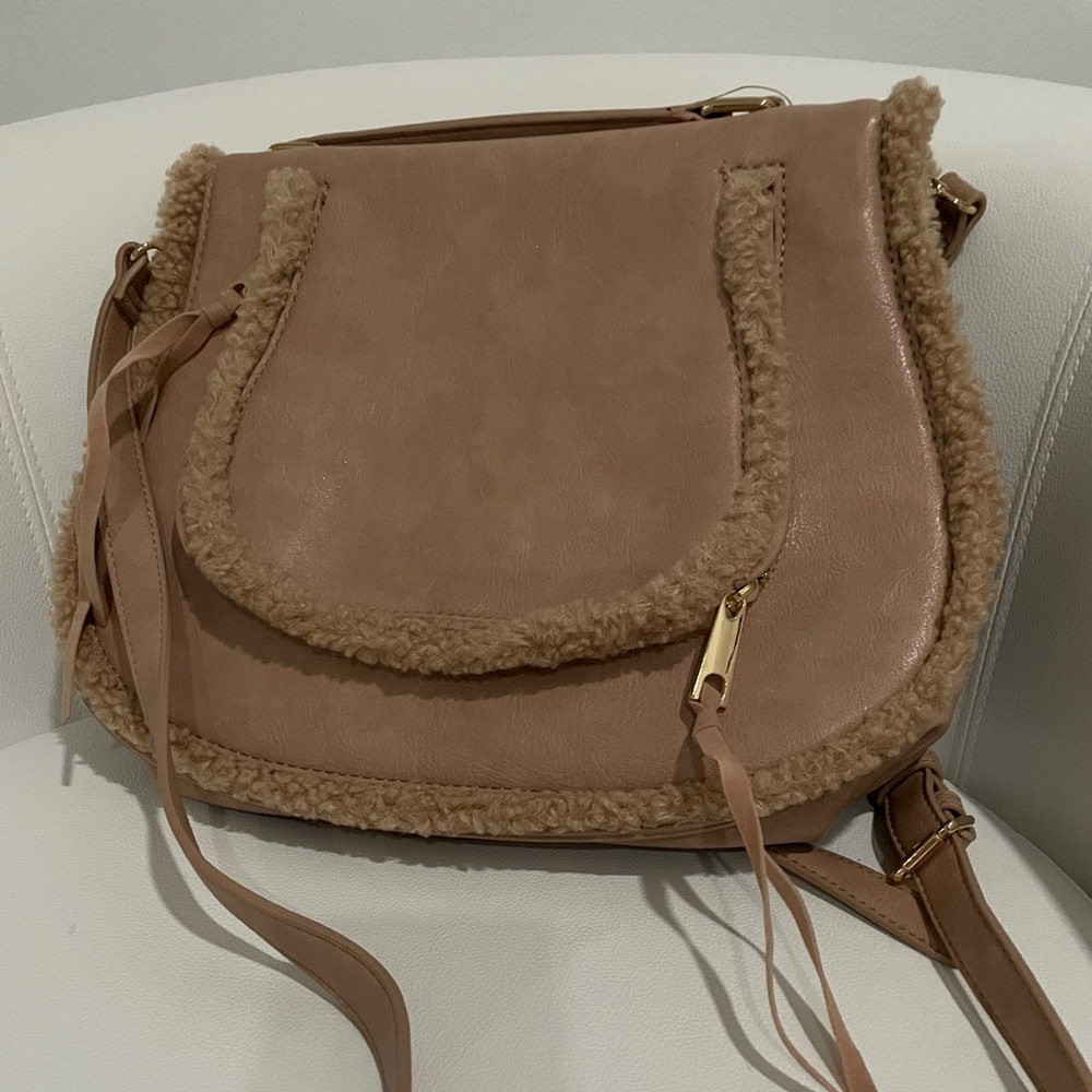 Faux leather brand new bag no tags urban expressions never wore $ 29